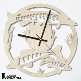 Klok wandklok hout vissen visser roofvis roofvissen roofvisser snoek snoekbaars baars lasersnijder lasercutter berken berkenhout stil uurwerk slepende wijzer Laserkracht